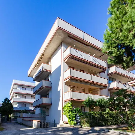 Апартаменты La Pineta Ovest Int 18 - Myho Casa *